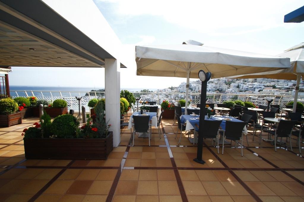 Hotel Mistral Piraeus Bagian luar foto